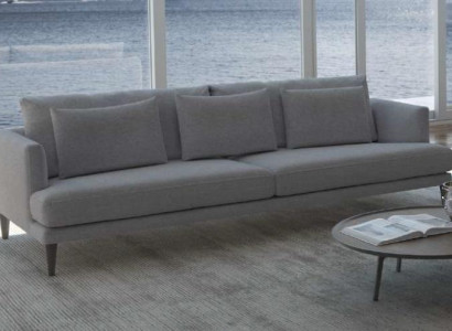 Moderner Grauer Sofa Dreisitzer Sitzmöbel Designer Luxus Couchen Wohnmöbel